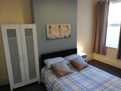 All-Inclusive Room In Friendly Professional House Main Photo