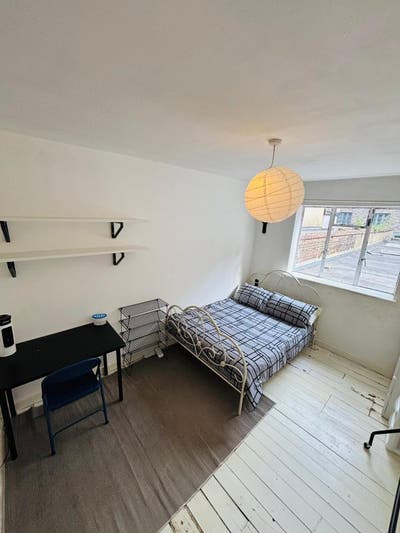🥰Stylish & Spacious Room in Shadwell- Couples🥰 Main Photo