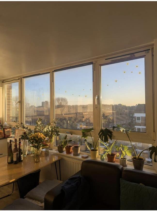 Broadway Market Sublet: now - 28th of Sep Main Photo
