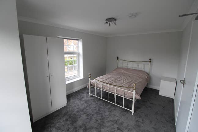 Large Double Room – Soham, CB7 (5SSR3) Main Photo