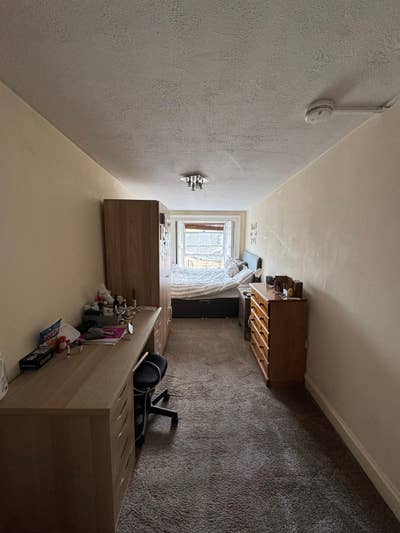 Beautiful new town tenement  Main Photo