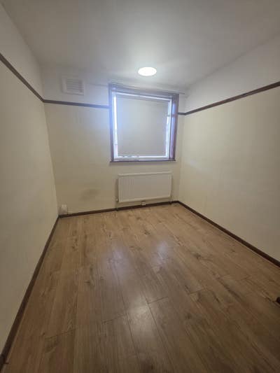 🏡 Why You'll Love Titchfield Road (SM5) Main Photo