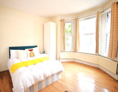 Large Room in Shared House – No Hidden costs!  Main Photo