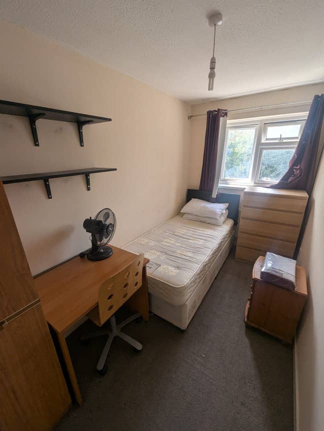 Whitechapel, E1, Inclusive Single Room Available Main Photo