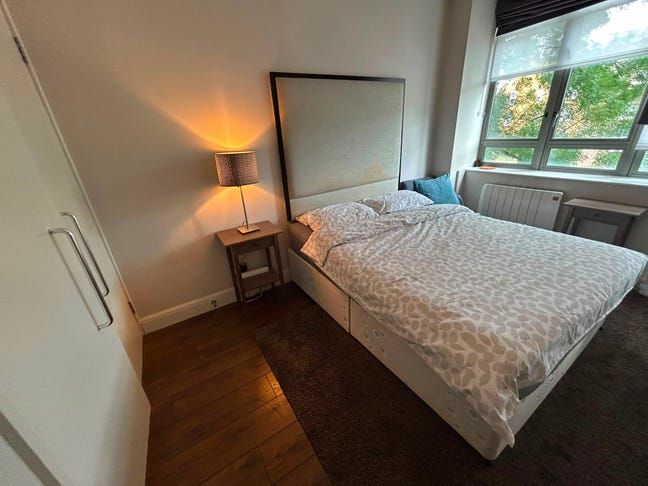 Furnished Room at Lawrence House Main Photo