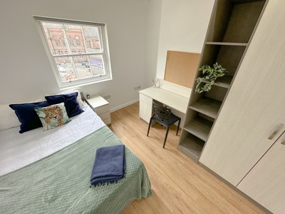 May Street - City Center House Share Main Photo