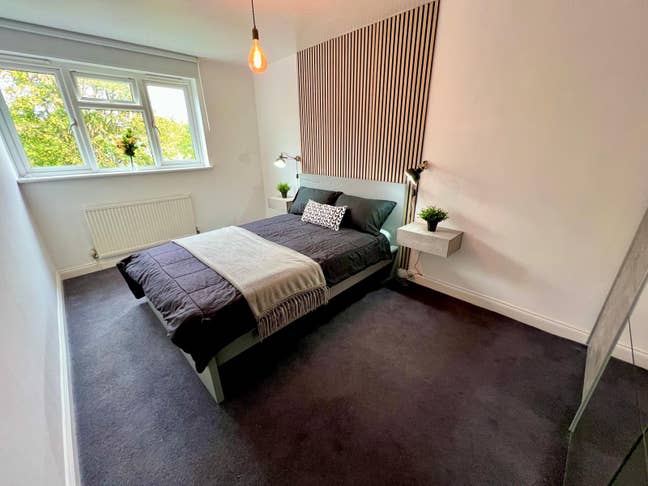 ✨ Large Master Room | Crossharbour | Bills Inc Main Photo