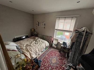 Double Room in 2 bed house in Edgeley  Main Photo