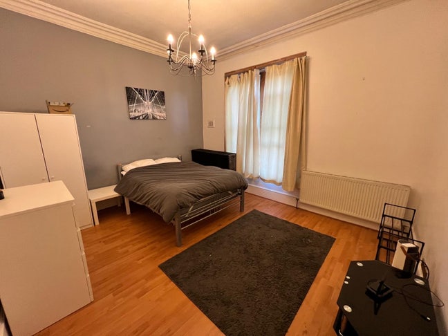 Extra Large Double Rooms  Main Photo