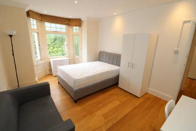 🔥2 Double Rooms |Maida Vale| Next to Station! Main Photo