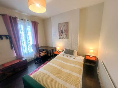 Luxury Edwardian Home (All bills included) Main Photo