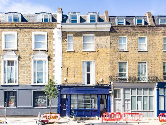 A spacious 2 bedroom apartment in Camden NW1 Main Photo