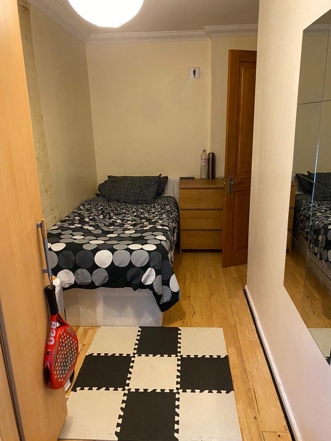 Nice Single Room in Central Fulham Main Photo