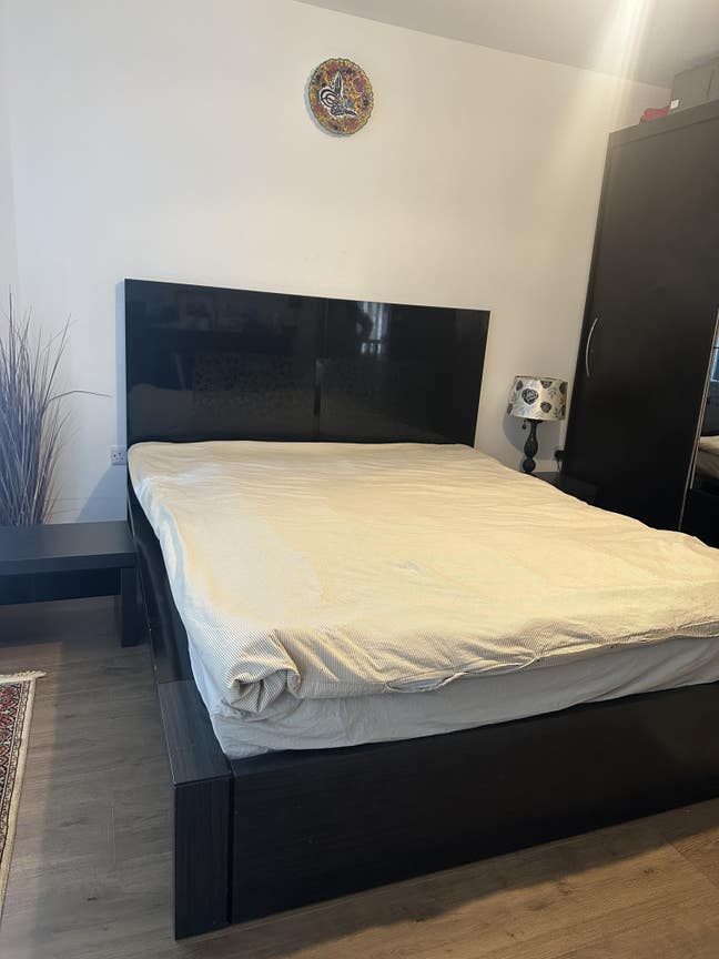Rooms to let near Town centre/ Wexham park hospita Main Photo