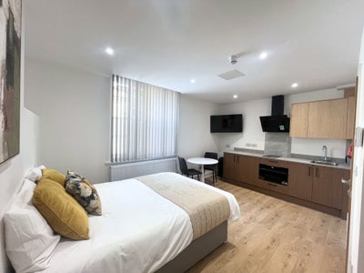 Beautiful Studios Available Now🥳🍾 Main Photo
