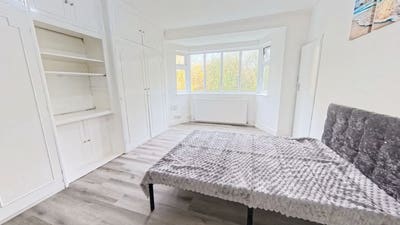 🏡 Spacious Double Room Main Photo