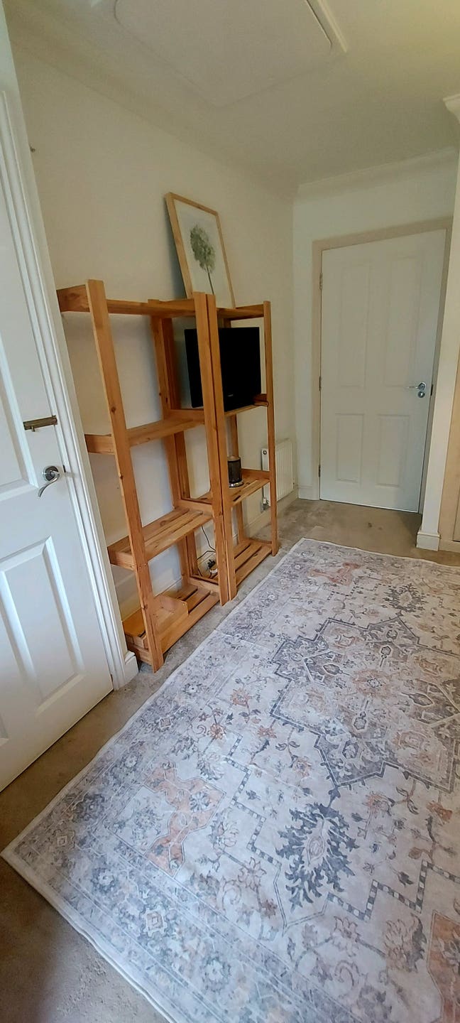 Double En-Suite with Kitchenette Main Photo