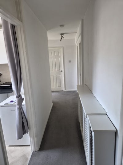 Room for rent Main Photo