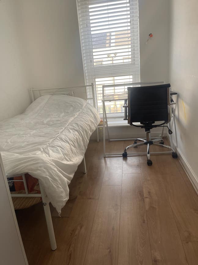 Single Room Available in 4Bhk House Main Photo