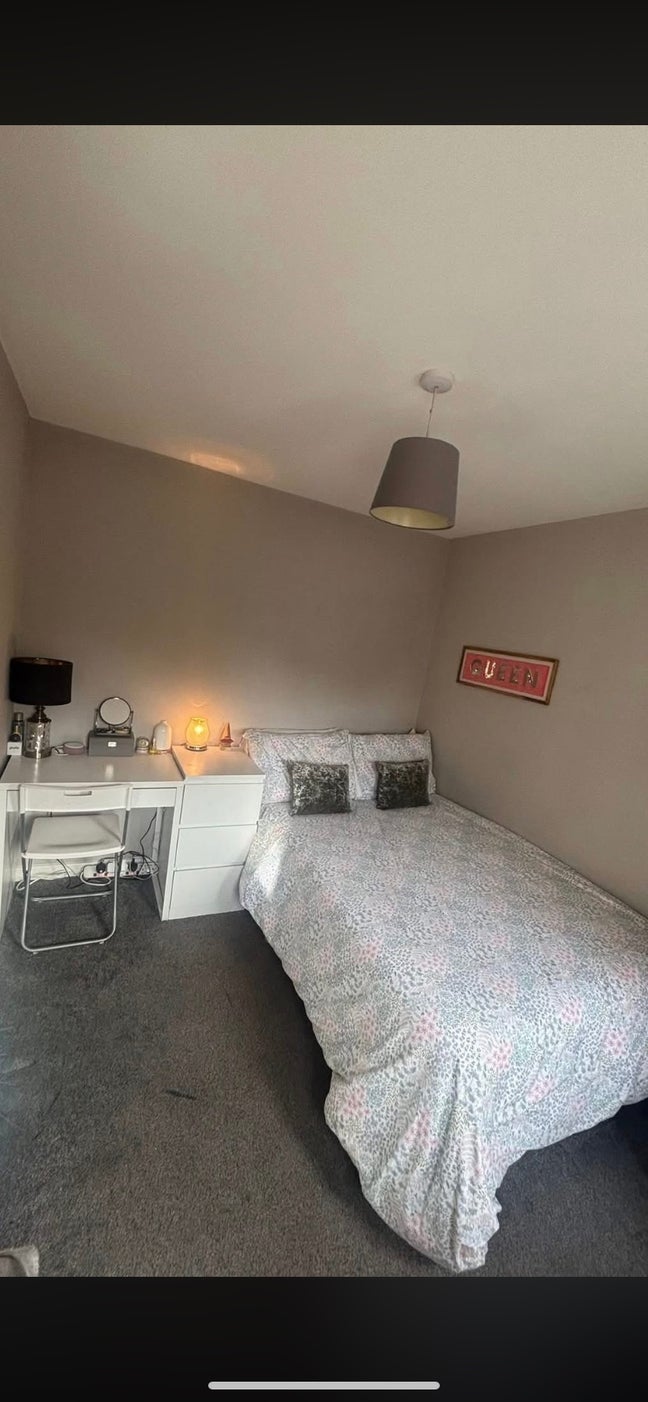 Room to rent from September  Main Photo