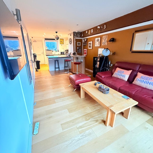 Apartment in Leeds City Centre close to stations  Main Photo