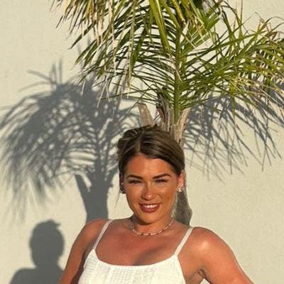 36 year old Female seeks a single or double room Main Photo