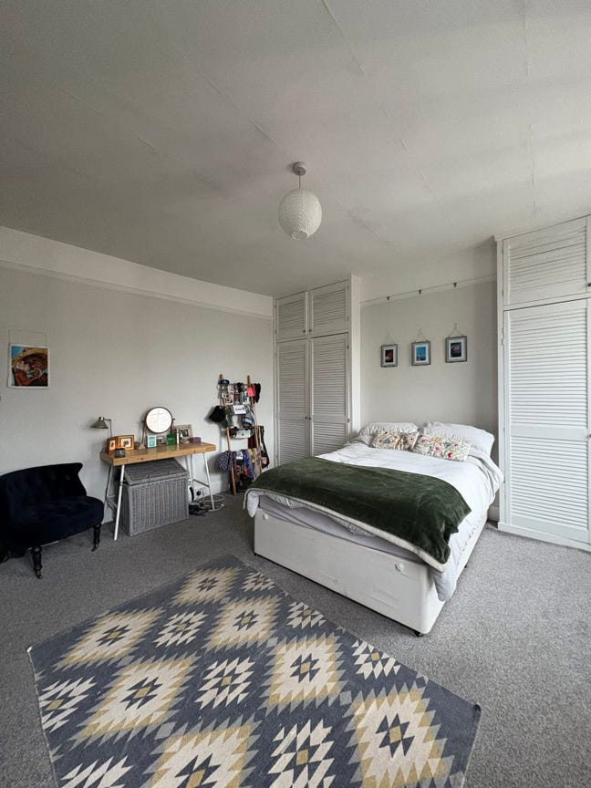 2 Spacious Rooms Available in Clapham Common Main Photo