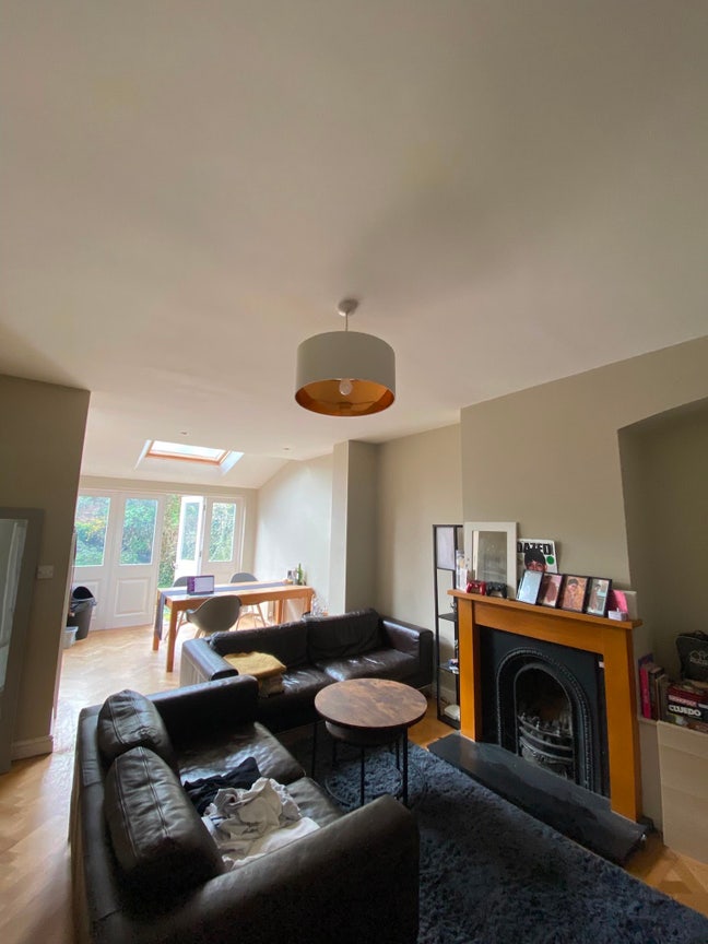 Bright double room with garden view🌳☀️ Main Photo