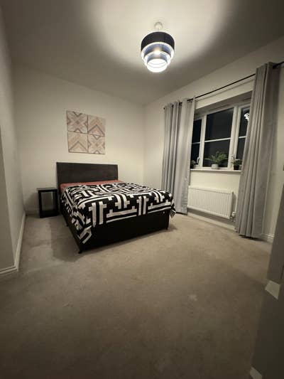 Luxury Ensuite Double Room | Modern New Build  Main Photo