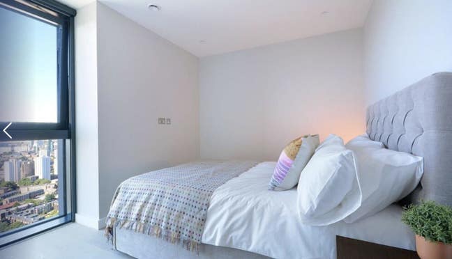 Elephant and castle high rise apartment -short let Main Photo