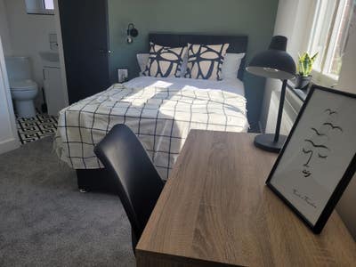 En-Suite Rooms walking distance to city Main Photo