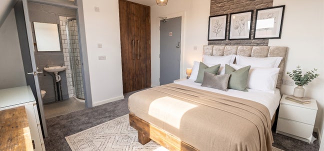 Summer Offer &pound;50pcm Discount!!! Main Photo