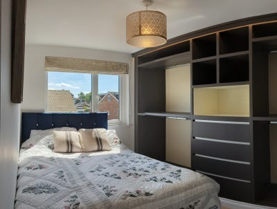 Excellent double room for rent in Huntington  Main Photo