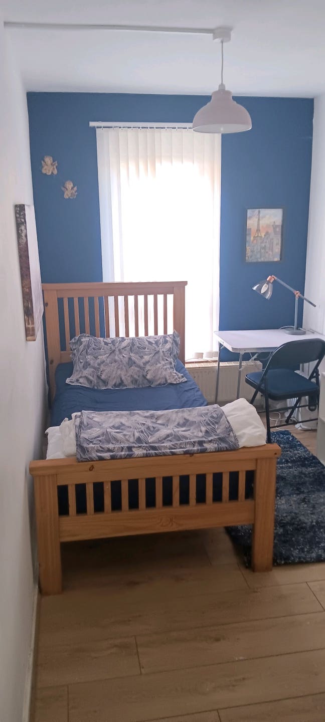 Single room Main Photo