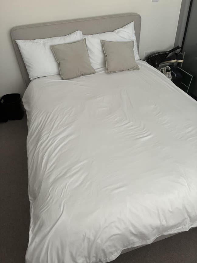 Modern house en-suite off street parking quiet bi Main Photo