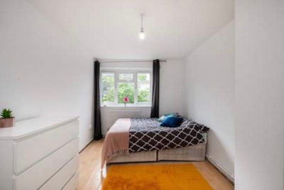  Big Room for rent in 📍Battersea Main Photo