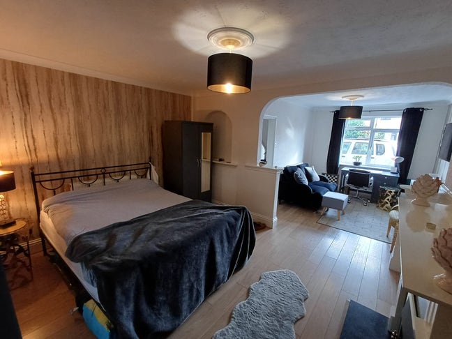 Oxford - Luxury Huge  Room with own Lounge/Office Main Photo