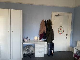 Student let, 2 bedrooms available, close to Campus Main Photo