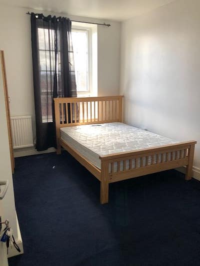 Double Room Available To Rent In East Dulwich  Main Photo