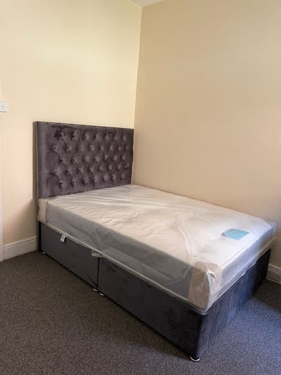 Lowther Road, Double Room, En-suite Main Photo