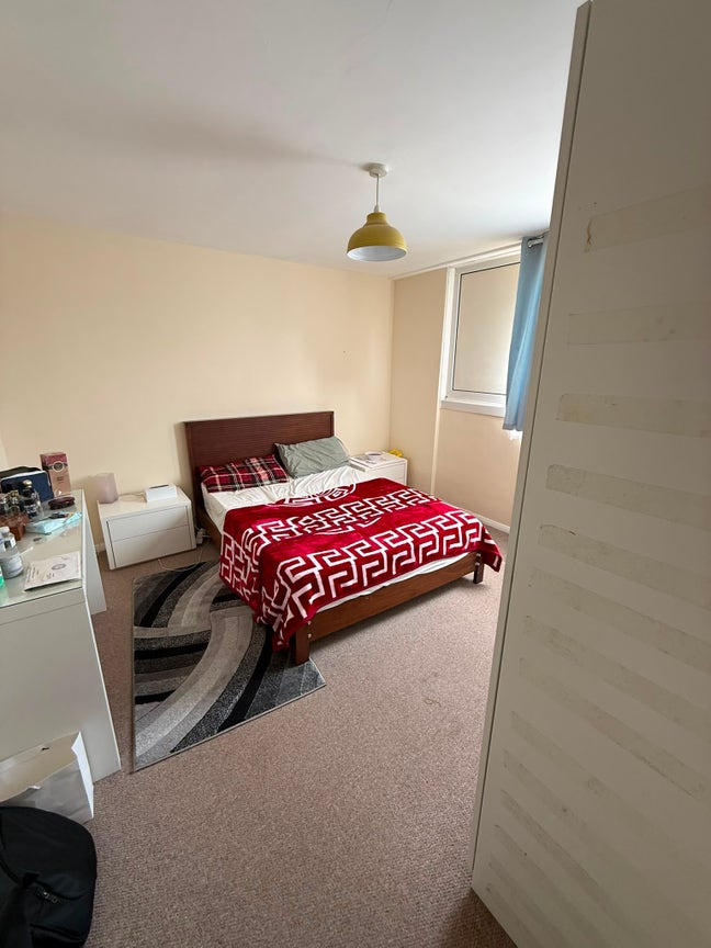 🏡 Double Rooms – Bills Included & Zero Deposit  Main Photo