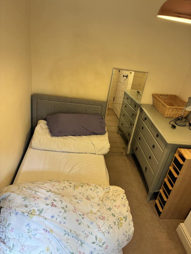 Single Small Room Available- Fully Furnished  Main Photo