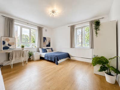 🌤️Stylish 4-Bed Flatshare with Balcony🌤️ Main Photo