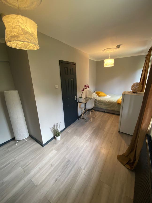 📍 Ensuite Room in South London | SE5 | &pound;1,200 Main Photo
