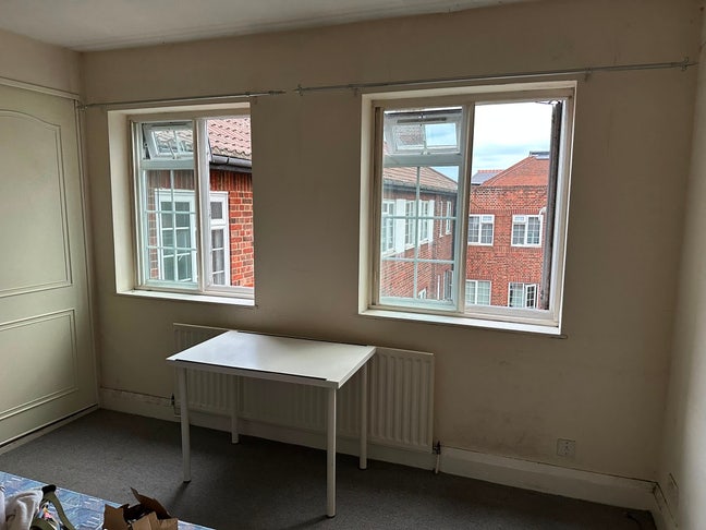 Large Double Room in Golders Green, bills included Main Photo