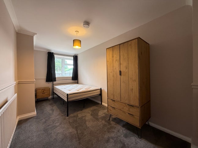 Refurbished Double Room Ground Floor  Main Photo