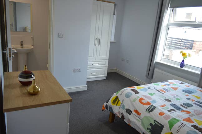 Lovely Ensuite Room in Peterborough Main Photo