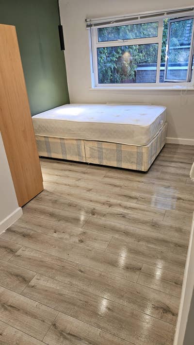 Studio Room Available – Lovett Road, Uxbridge, UB9 Main Photo
