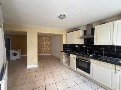 1 Bedroom Flat | SE25 5Jj | All Bills Included Main Photo