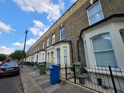 Freemantle Street, London  Main Photo
